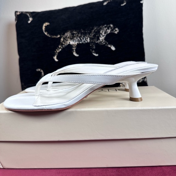 Tony Bianco x REVOLVE Krista Sandal in White kitten heel flip flop open toe - Picture 6 of 10